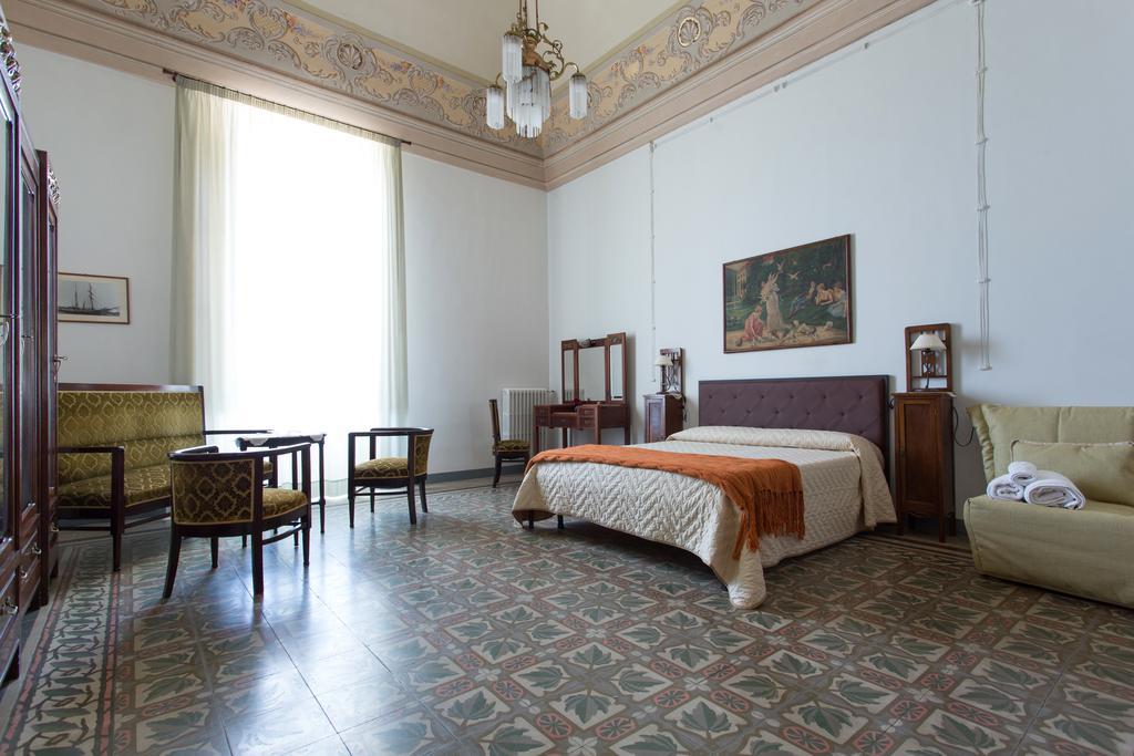 Palazzo Vallebona 갈리폴리 외부 사진